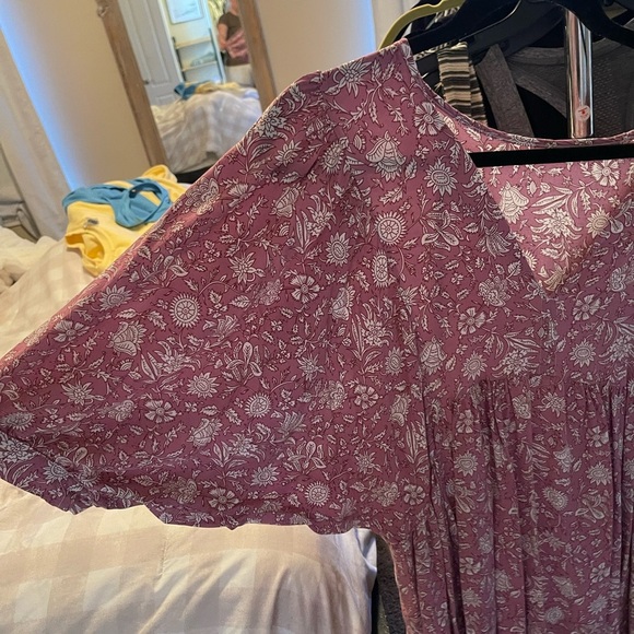 Floral Purple and White Maxi Dress - Picture 4 of 7